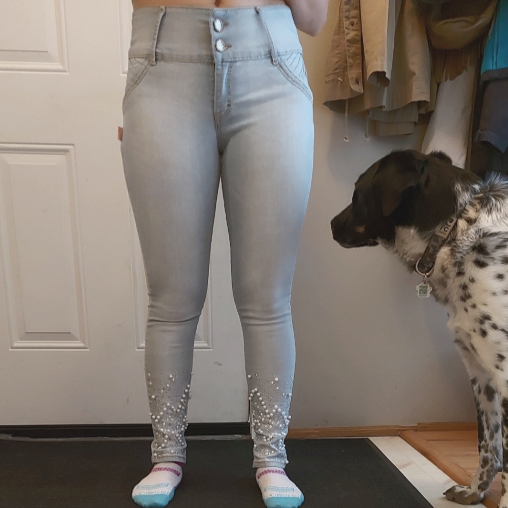 Womans skinny Jeans with embellishments